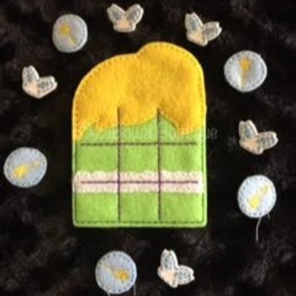 Hand Crafted Other - Tinkerbell Felt Tic Tac Toe Game
